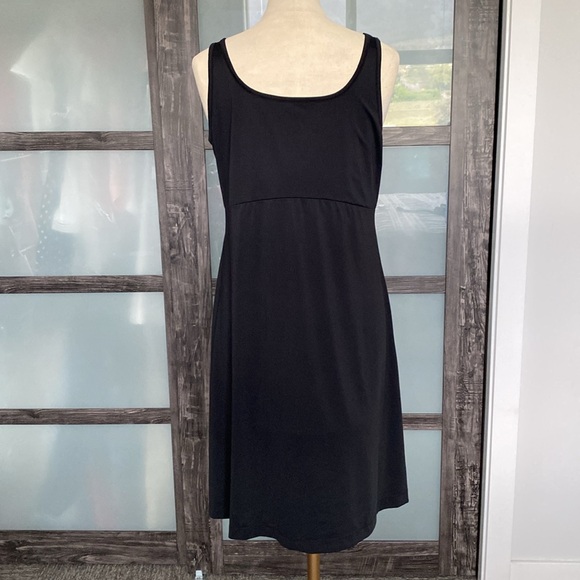 Columbia Sportswear Freezer III black dress. Perfect for days by the water. M🖤 - Picture 3 of 15